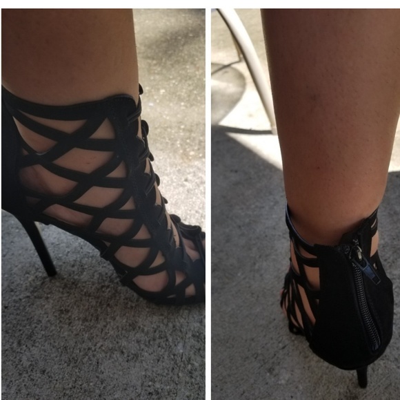 New In Box Black Strappy Suede Heels 8 Paid $167 - Picture 5 of 8